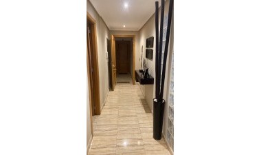 Resale - Apartment / flat - Torrevieja - Costa Blanca