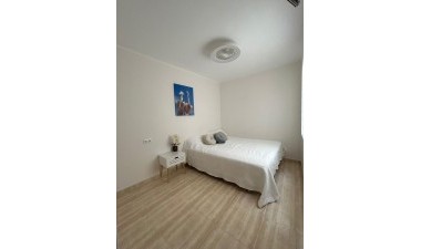 Resale - Apartment / flat - Torrevieja - Playa del Cura