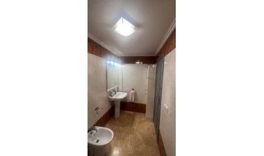 Resale - Apartment / flat - Torrevieja - Centro