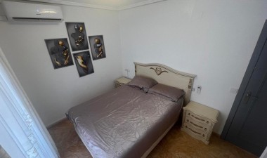 Resale - Apartment / flat - Torrevieja - Centro