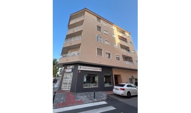 Resale - Apartment / flat - Torrevieja - Centro