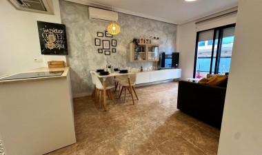 Resale - Apartment / flat - Orihuela Costa - Campoamor