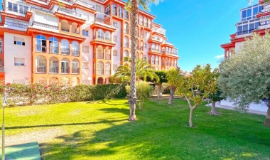 Resale - Apartment / flat - Torrevieja - Costa Blanca