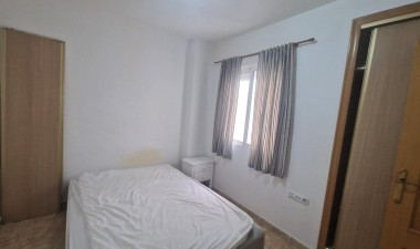 Resale - Apartment / flat - Torrevieja - Acequion