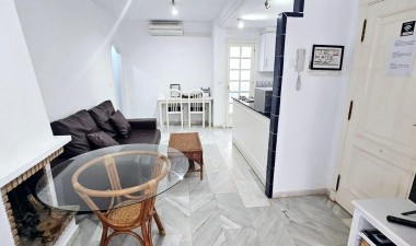 Resale - Apartment / flat - Torrevieja - Playa de los Locos