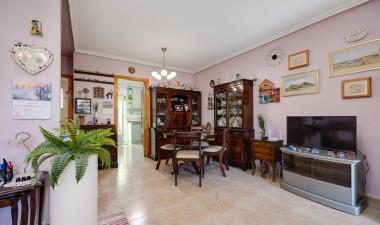 Resale - Town House - Torrevieja - Aguas Nuevas 2