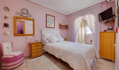 Resale - Town House - Torrevieja - Aguas Nuevas 2