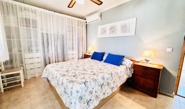 Resale - Villa - La Siesta - Costa Blanca