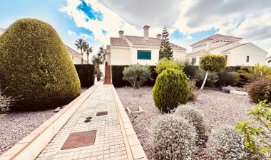 Resale - Bungalow - Orihuela Costa - Villamartín