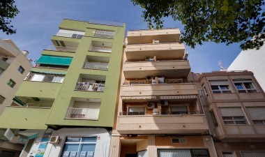 Resale - Apartment / flat - Torrevieja - Playa del Cura