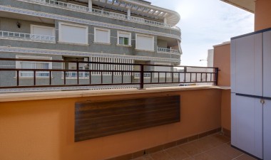 Resale - Apartment / flat - Torrevieja - Playa del Cura