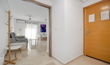 Resale - Apartment / flat - Torrevieja - Playa del Cura