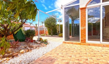 Resale - Villa - Orihuela Costa - Costa Blanca