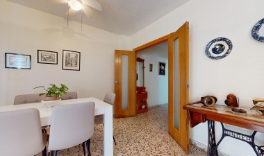 Resale - Apartment / flat - Torrevieja - Playa del Cura