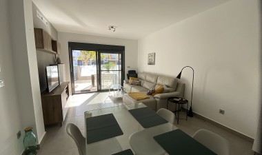 Resale - Bungalow - Pilar de la Horadada - Costa Blanca