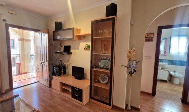 Resale - Bungalow - Torrevieja - Aguas nuevas 1