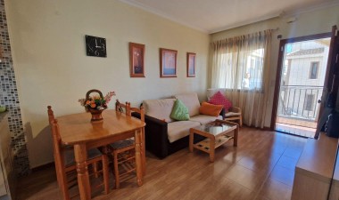 Resale - Bungalow - Torrevieja - Aguas nuevas 1