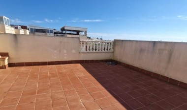 Resale - Bungalow - Torrevieja - Aguas nuevas 1