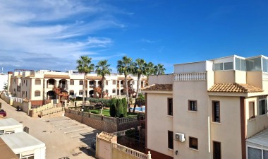 Resale - Bungalow - Torrevieja - Aguas nuevas 1