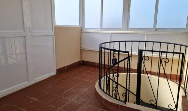 Resale - Bungalow - Torrevieja - Aguas nuevas 1