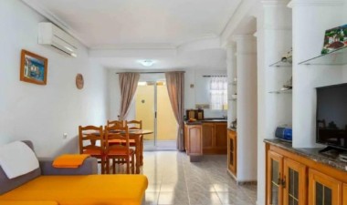 Resale - Bungalow - Orihuela Costa - Lomas de Cabo Roig