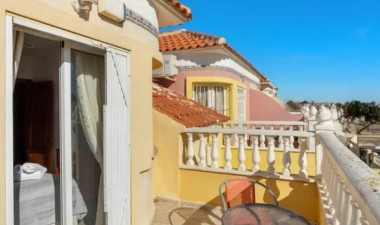 Resale - Bungalow - Orihuela Costa - Lomas de Cabo Roig