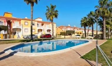 Resale - Bungalow - Orihuela Costa - Lomas de Cabo Roig