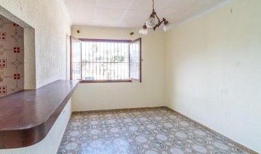 Resale - Villa - Orihuela Costa - Punta Prima