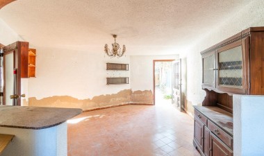 Resale - Villa - Orihuela Costa - Punta Prima