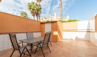 Resale - Bungalow - Orihuela Costa - Los Dolses