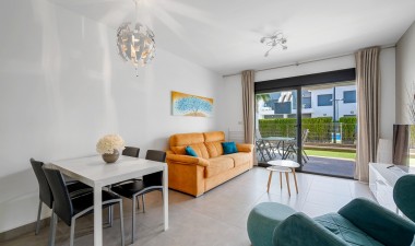 Resale - Apartment / flat - Pilar de la Horadada - Costa Blanca