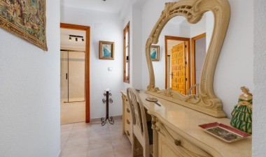 Resale - Apartment / flat - Torrevieja - Playa de los Locos