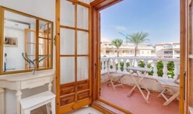 Resale - Apartment / flat - Torrevieja - Playa de los Locos