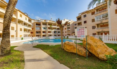 Resale - Apartment / flat - Torrevieja - Playa de los Locos