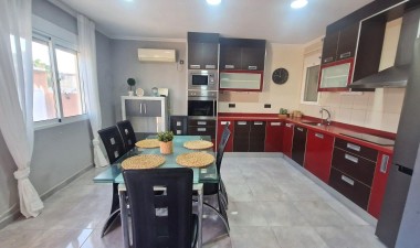 Resale - Villa - Torrevieja - San Luis