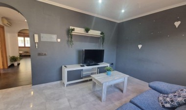 Resale - Villa - Torrevieja - San Luis