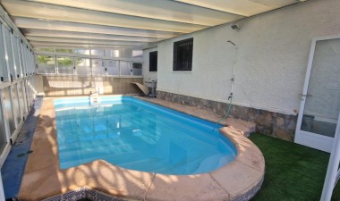 Resale - Villa - Torrevieja - San Luis