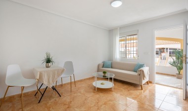 Resale - Bungalow - Torrevieja - Costa Blanca