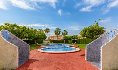 Resale - Bungalow - Torrevieja - Costa Blanca