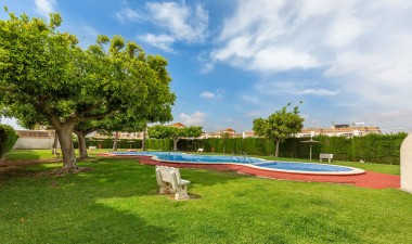 Resale - Bungalow - Torrevieja - Costa Blanca