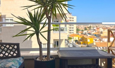 Resale - Apartment / flat - Torrevieja - Costa Blanca