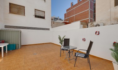 Resale - Apartment / flat - Torrevieja - Costa Blanca