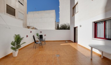 Resale - Apartment / flat - Torrevieja - Costa Blanca