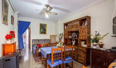 Resale - Town House - Torrevieja - Acequion