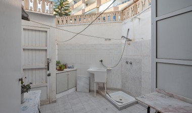 Resale - Town House - Torrevieja - Acequion