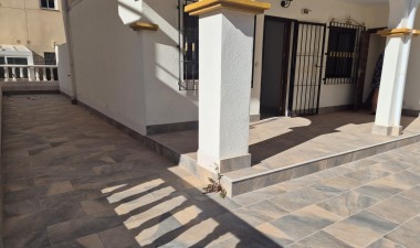 Resale - Bungalow - La Mata - Costa Blanca