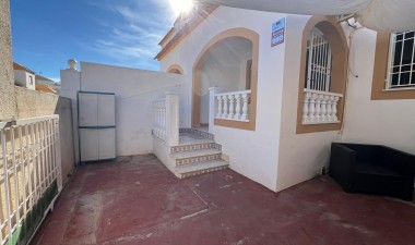 Resale - Bungalow - Torrevieja - Torretas