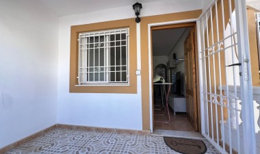 Resale - Bungalow - Torrevieja - Torretas