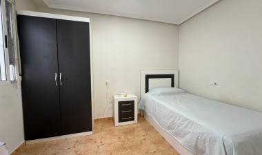 Resale - Bungalow - Torrevieja - Torretas