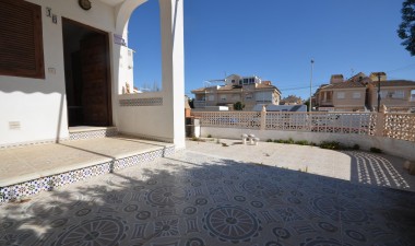 Resale - Bungalow - Torrevieja - Torreblanca